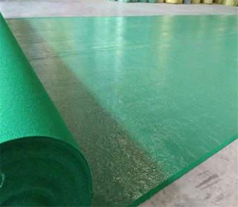 Alfombra recubierta de película